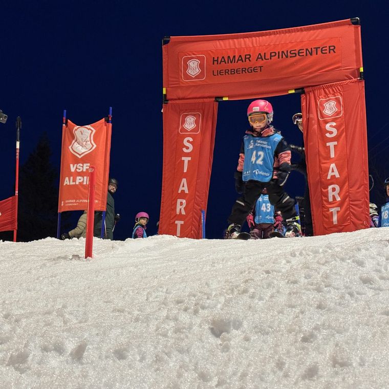 Startgate på Hamar Alpinsenter